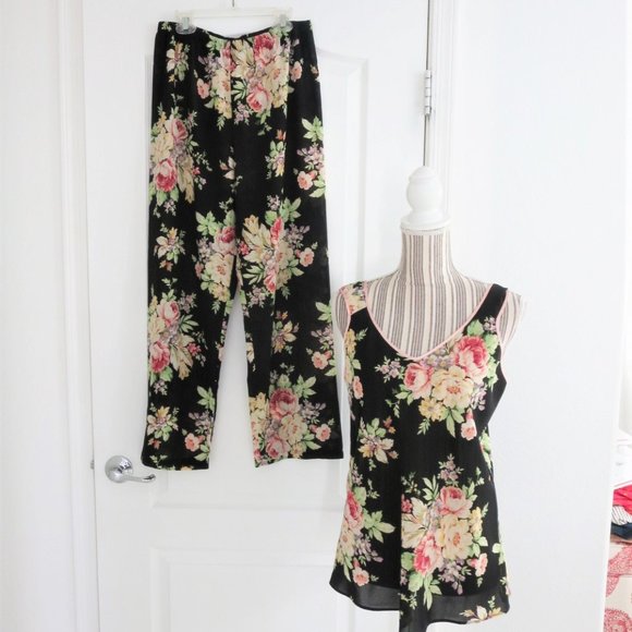 De La Renta Pink Label 2 Piece Pajama Set Top and Pants Semi Sheer Floral  Print